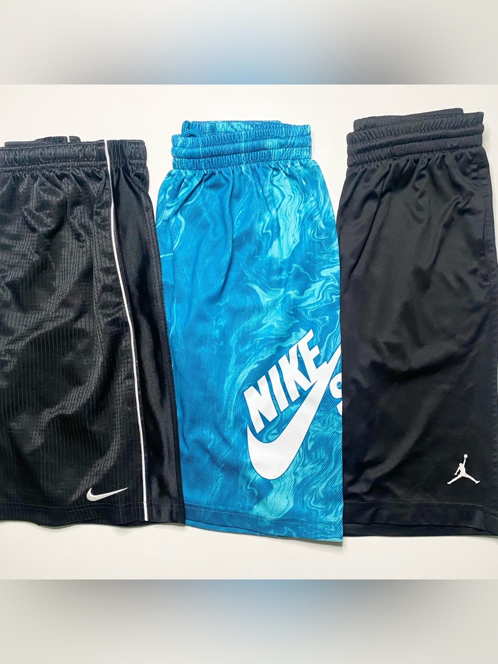 3 pc Nike Jordan Boys Athletic Shorts Sz M Medium 10-12 EUC Like New Bundle Lot